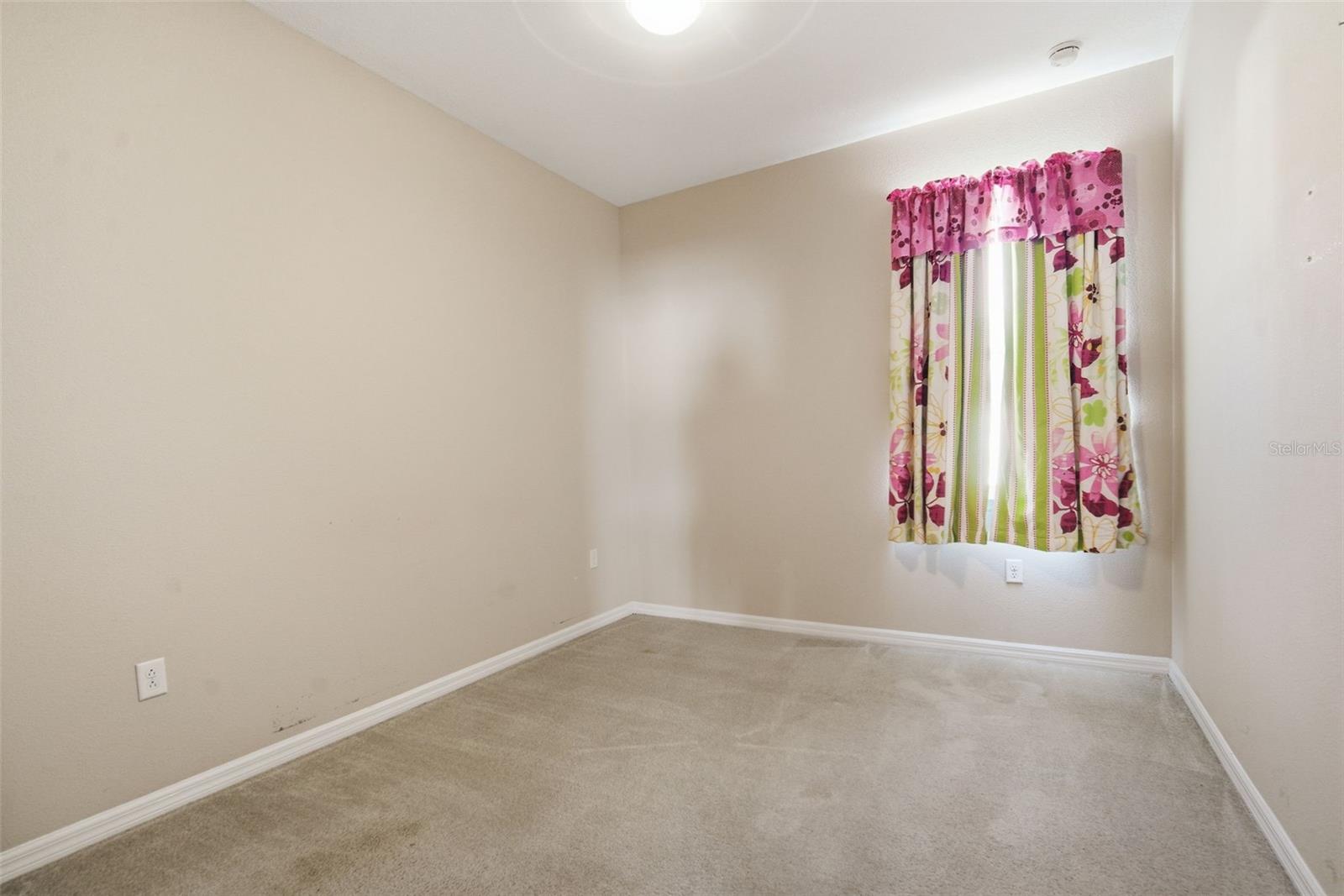 Image 36 of 53 For 1520 Rhodeswell Lane