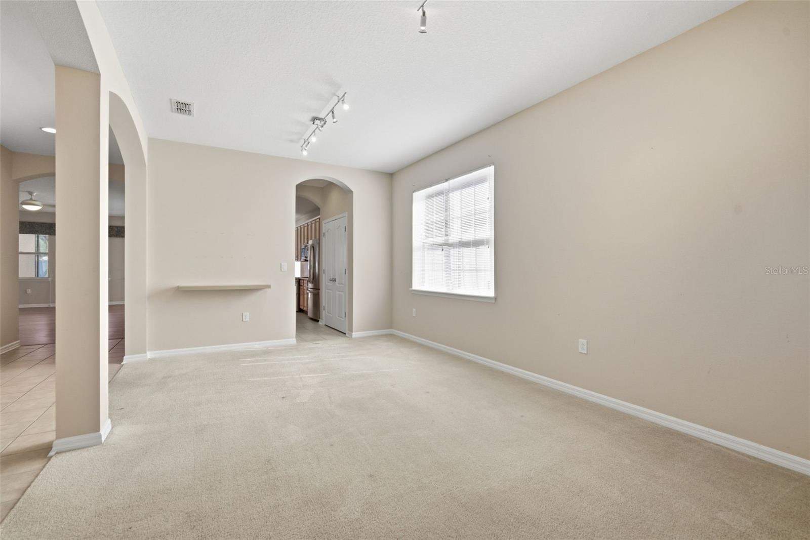 Image 5 of 53 For 1520 Rhodeswell Lane