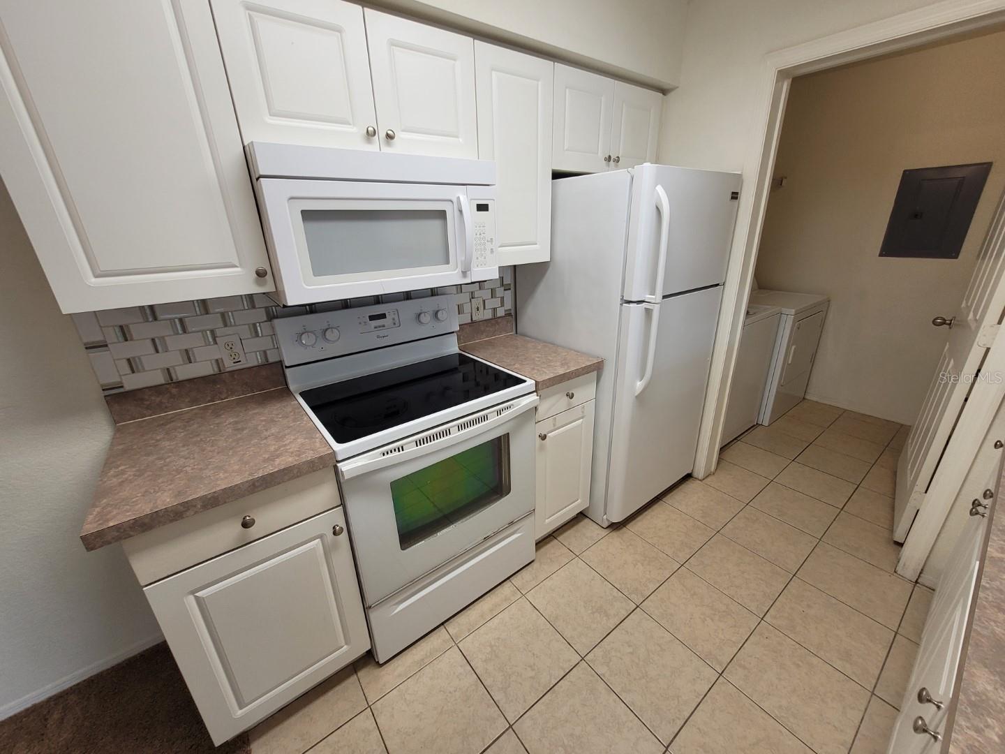 Image 10 of 47 For 5914 Willow Ridge Drive 101