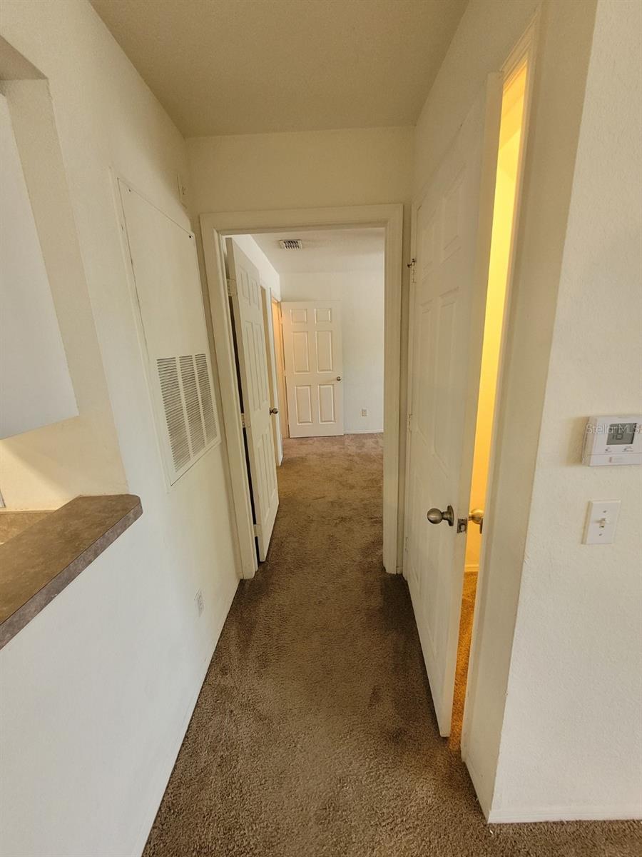 Image 13 of 47 For 5914 Willow Ridge Drive 101