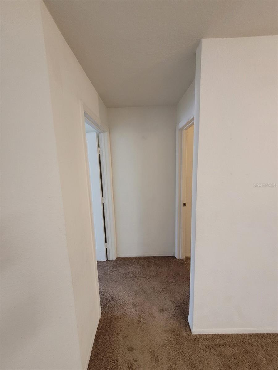 Image 24 of 47 For 5914 Willow Ridge Drive 101