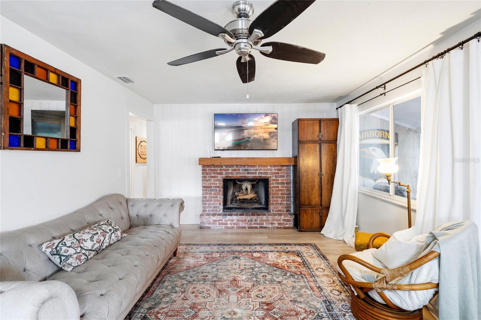 Image 11 of 46 For 8212 Sunny Vale Place