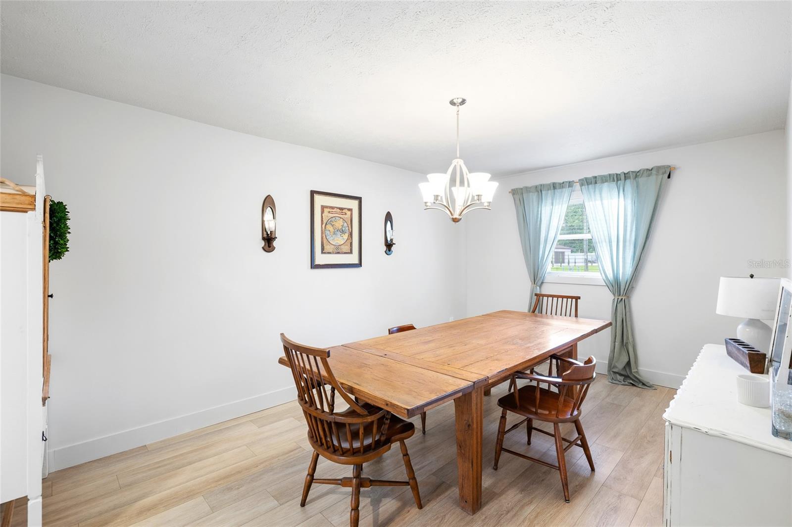 Image 17 of 46 For 8212 Sunny Vale Place