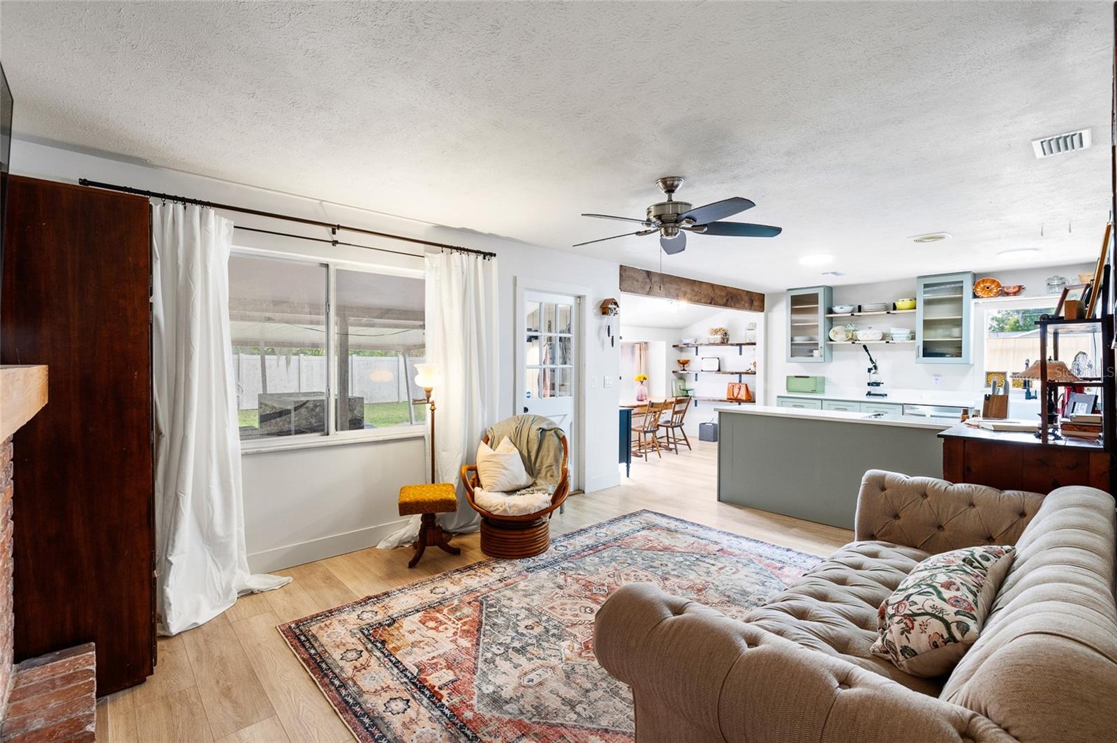 Image 8 of 46 For 8212 Sunny Vale Place