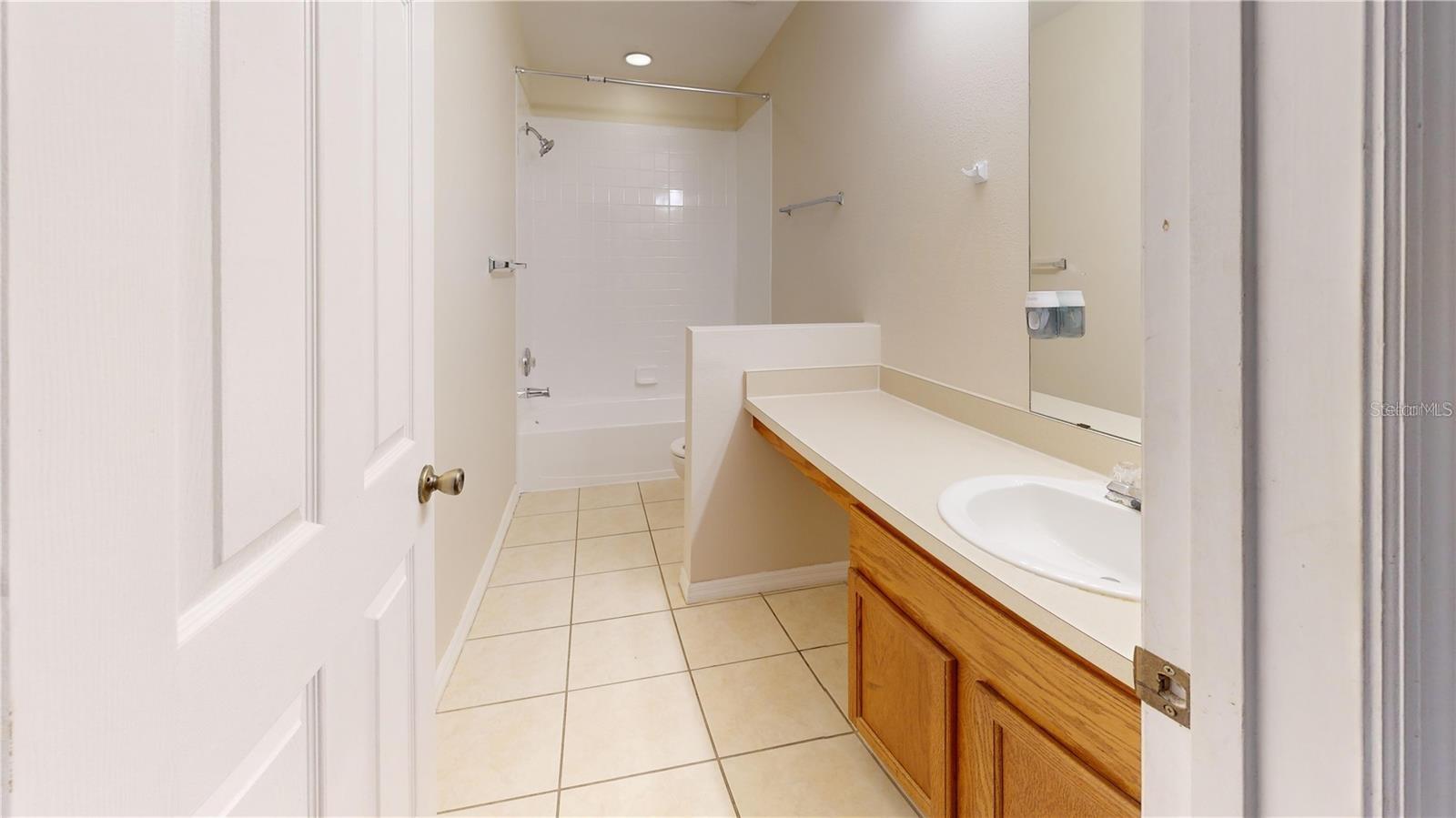 Image 24 of 31 For 4104 Winding River Way