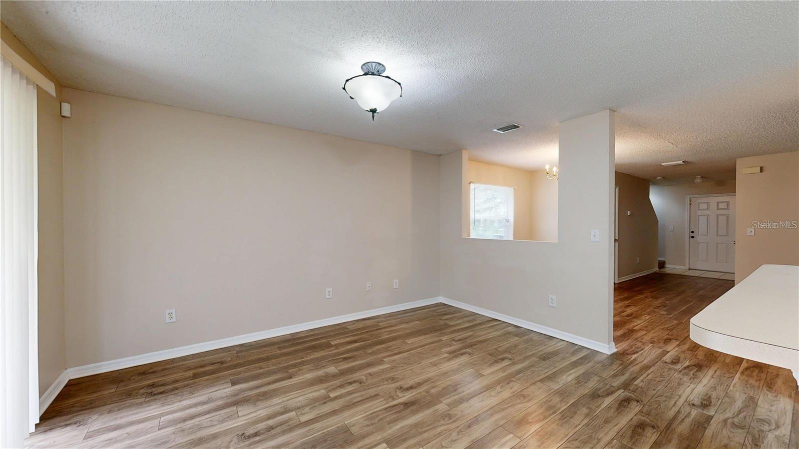 Image 8 of 31 For 4104 Winding River Way
