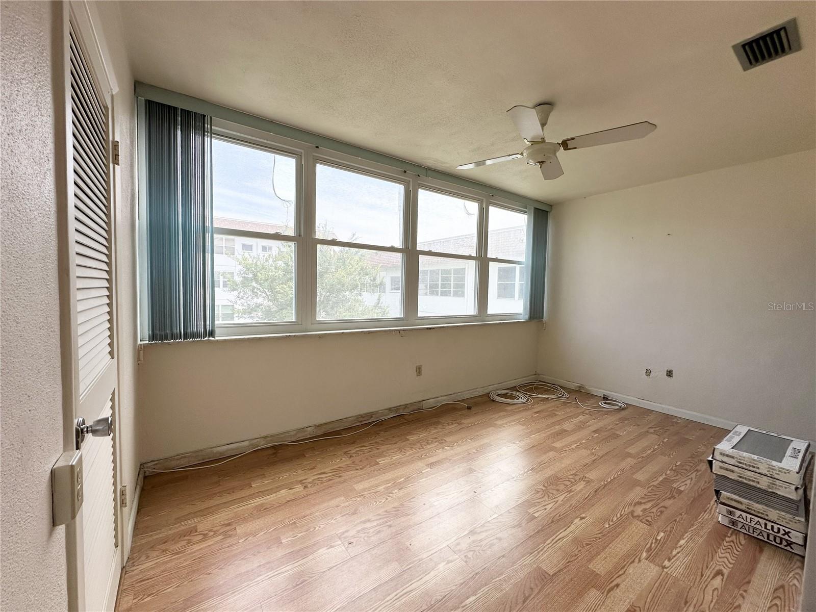 Image 16 of 28 For 5728 14th Avenue N 206b