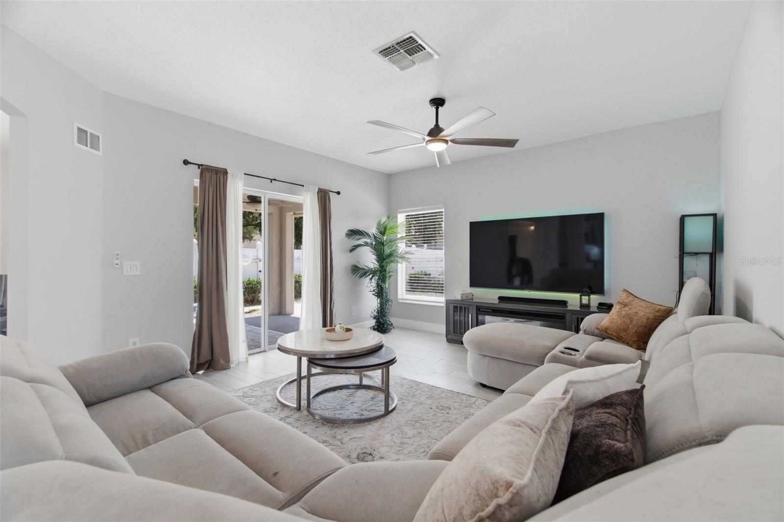 Image 9 of 24 For 8526 Hawbuck Street