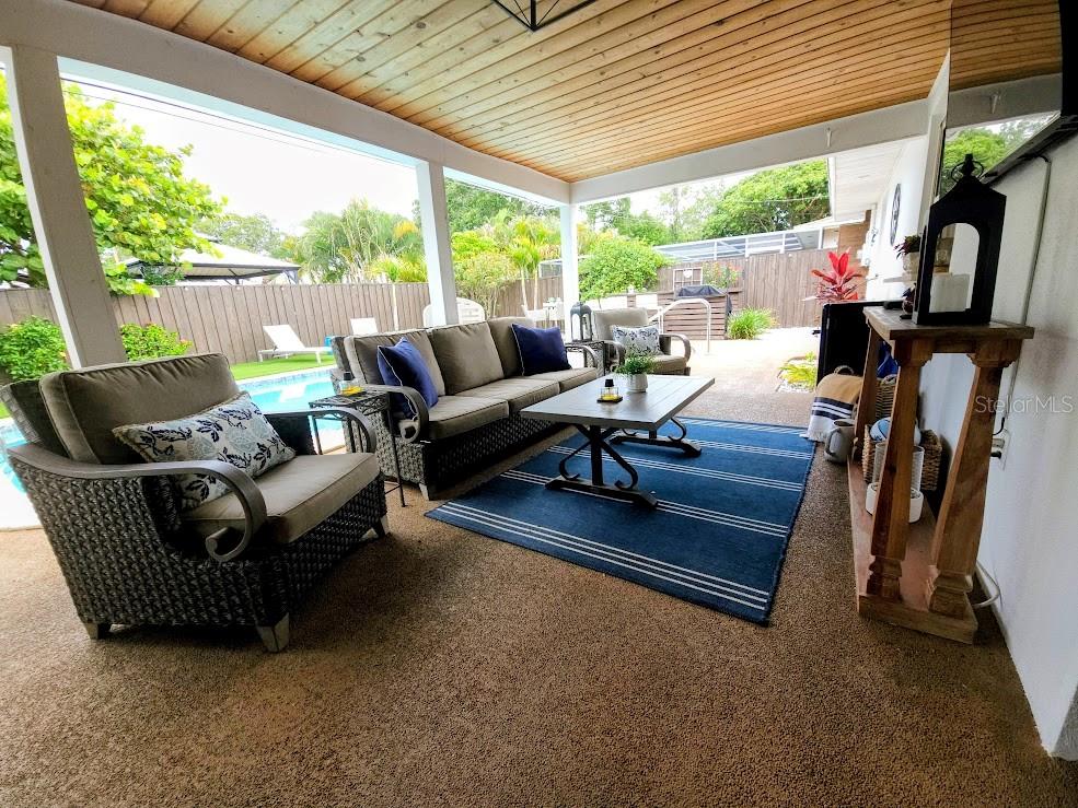 Image 33 of 50 For 2186 Oak Grove Drive