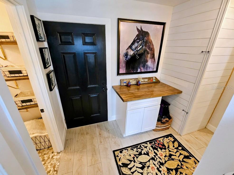 Image 7 of 50 For 2186 Oak Grove Drive