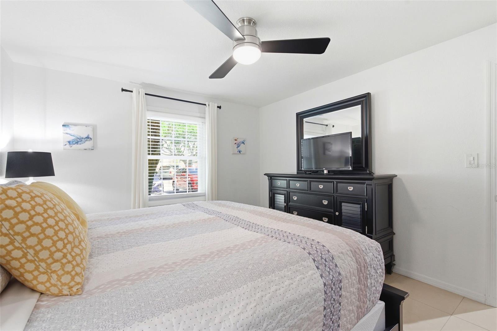 Image 21 of 90 For 5280 Coquina Key Drive Se A Furnishe
