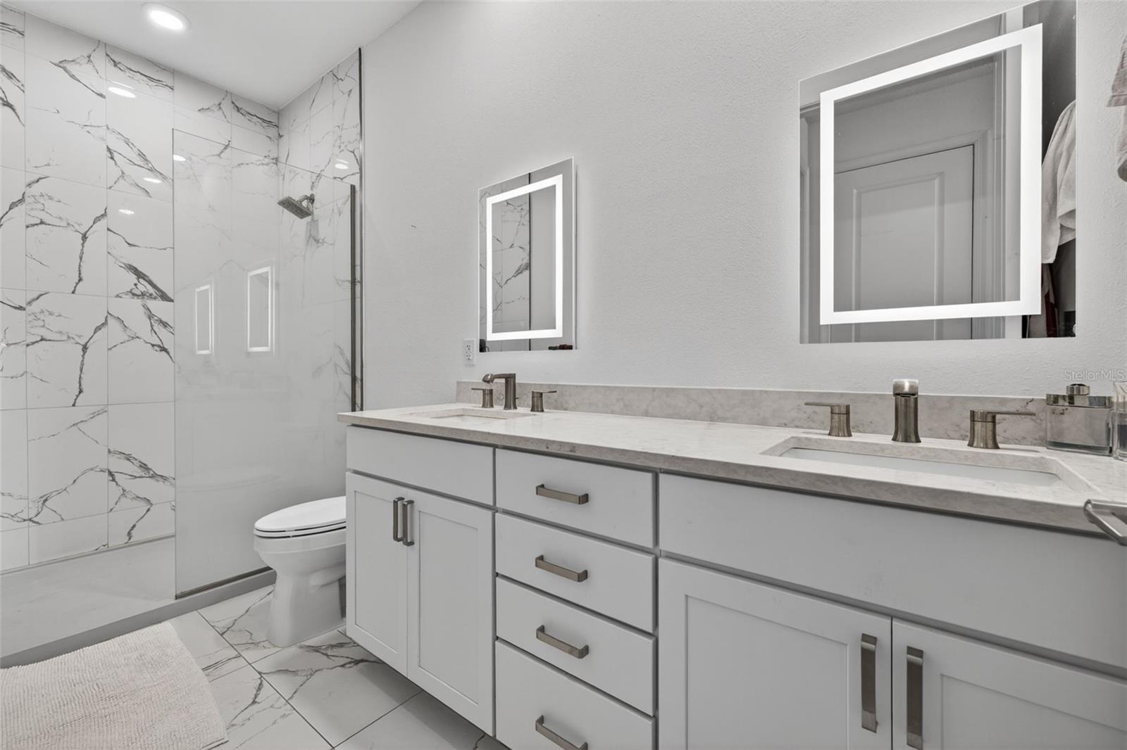 Image 11 of 20 For 644 3rd Avenue S 202