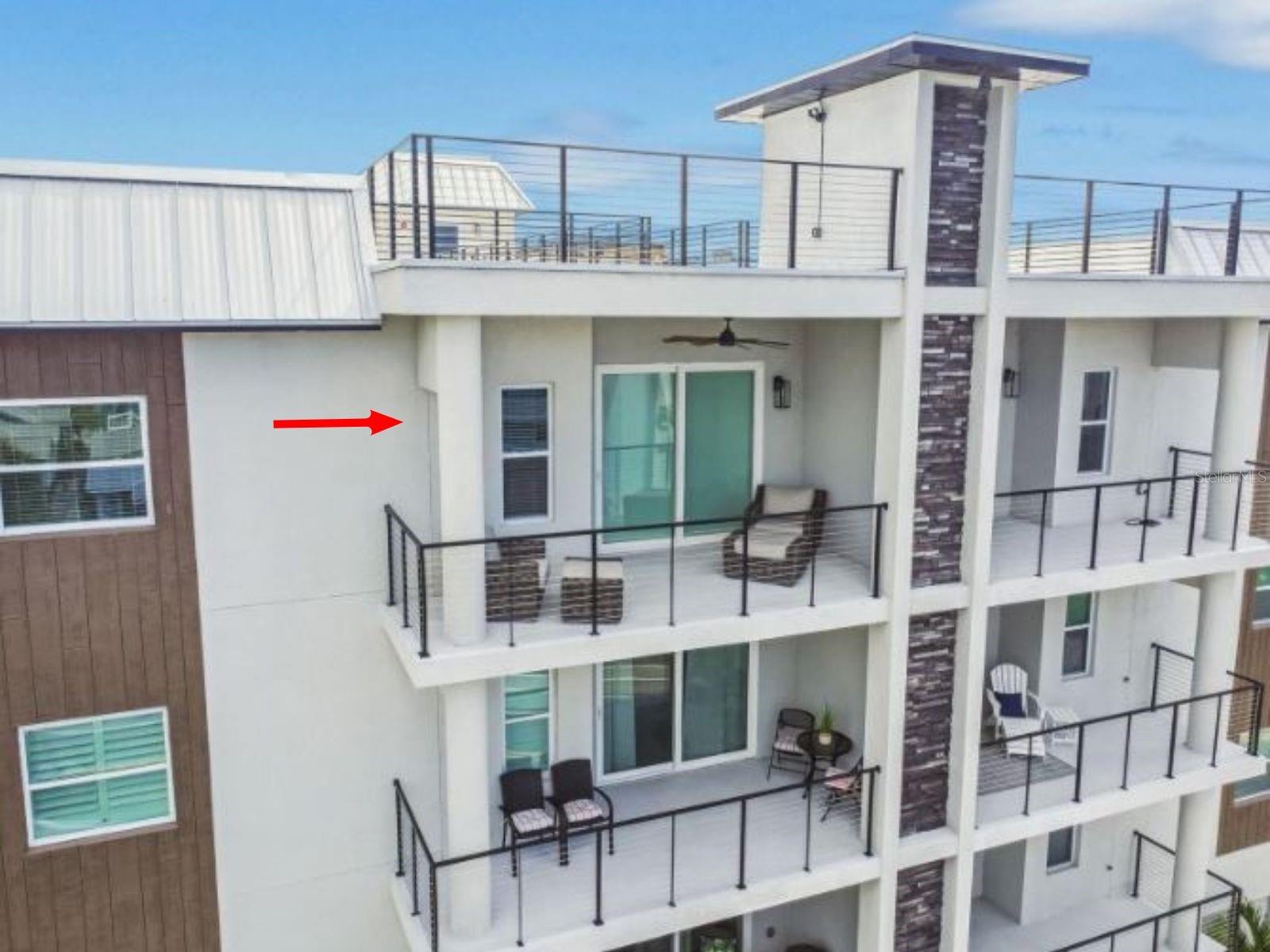 Image 4 of 43 For 19505 Gulf Boulevard 404