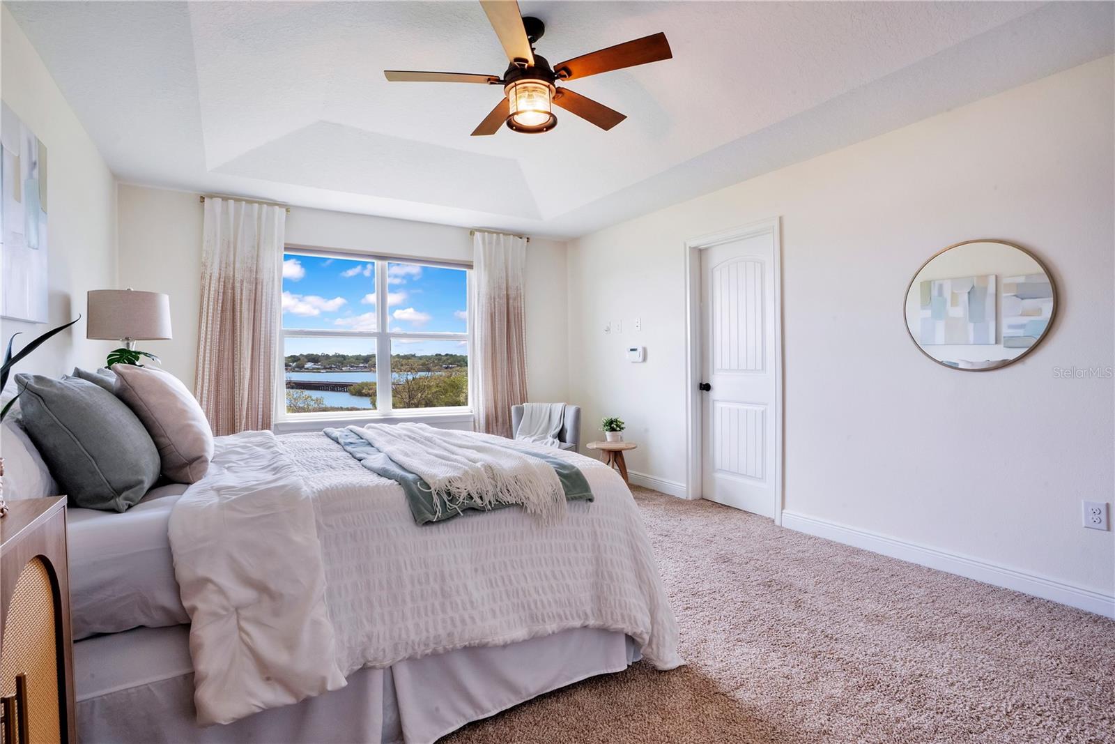 Image 13 of 34 For 9009 Palm Key Avenue