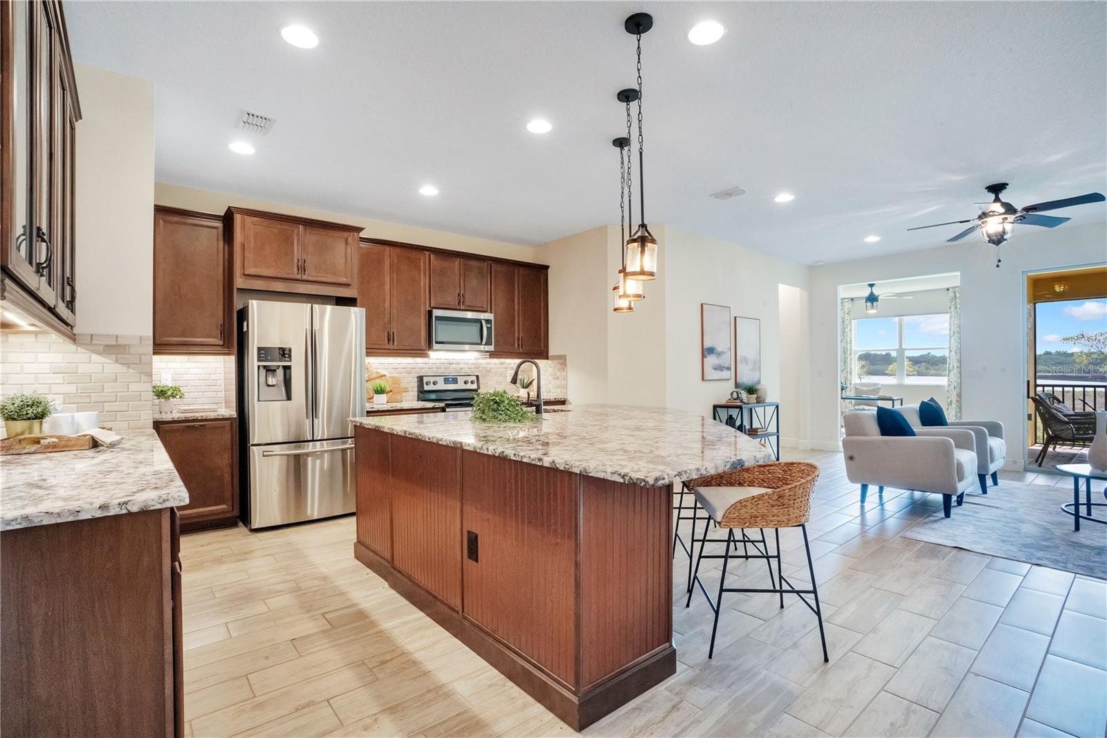 Image 3 of 34 For 9009 Palm Key Avenue
