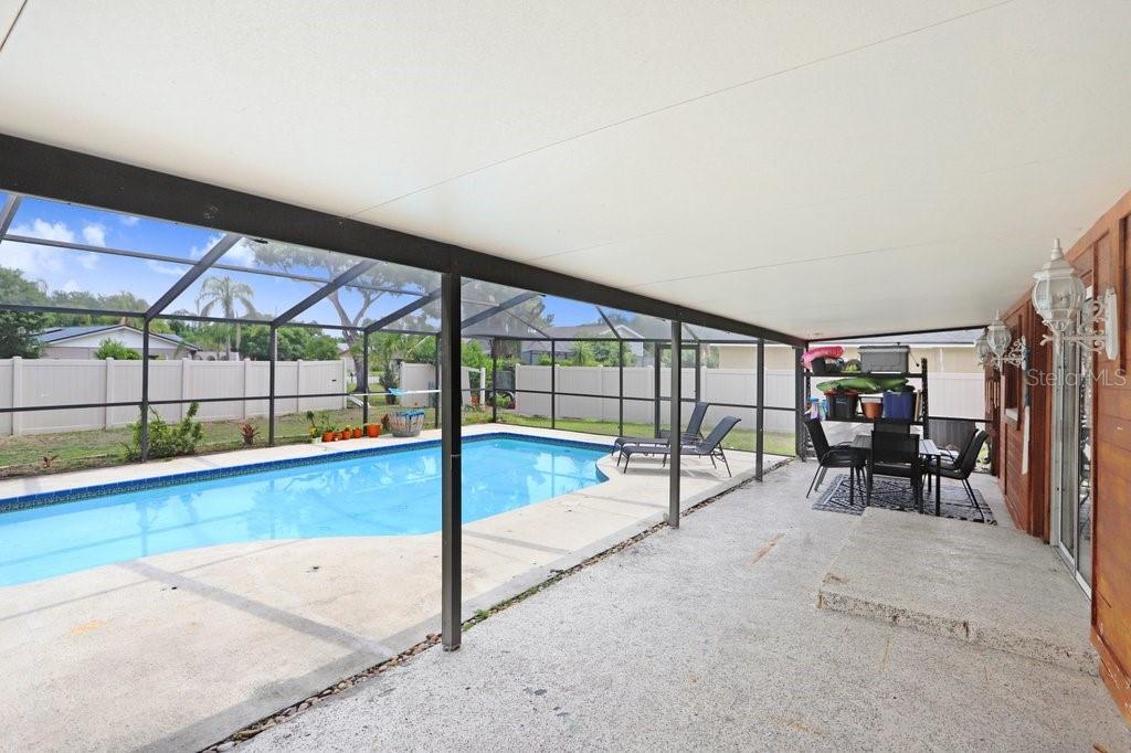 Image 23 of 38 For 1204 Lady Guinevere Drive