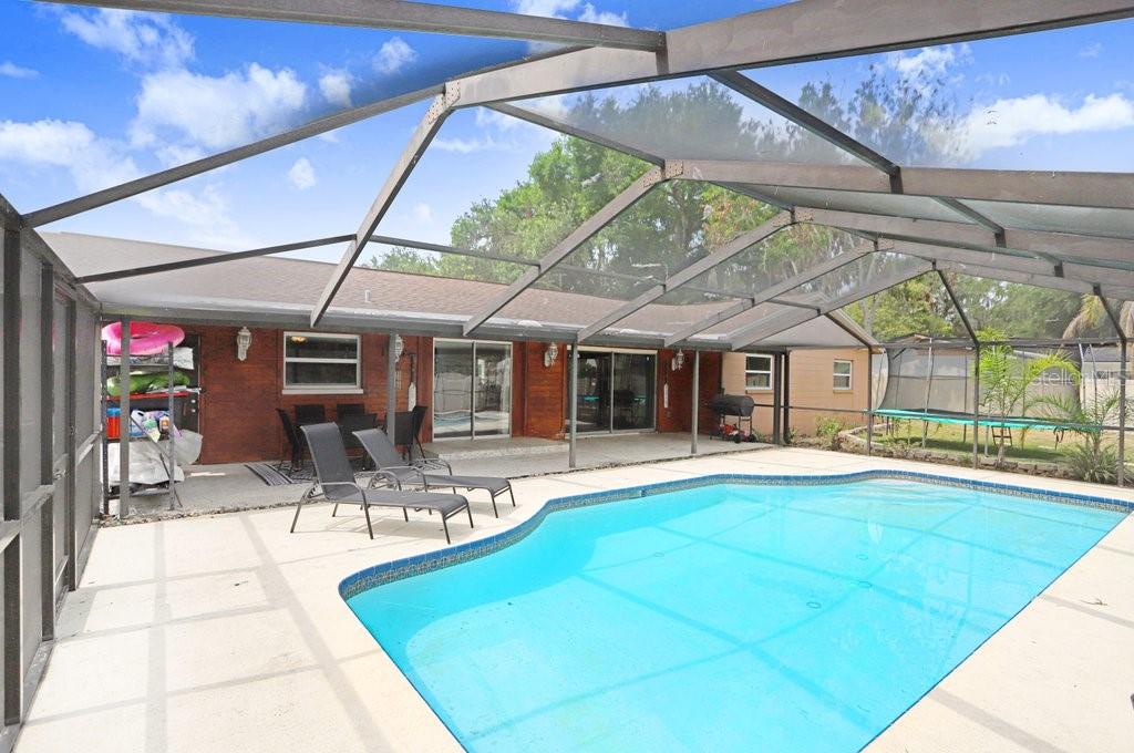 Image 24 of 38 For 1204 Lady Guinevere Drive
