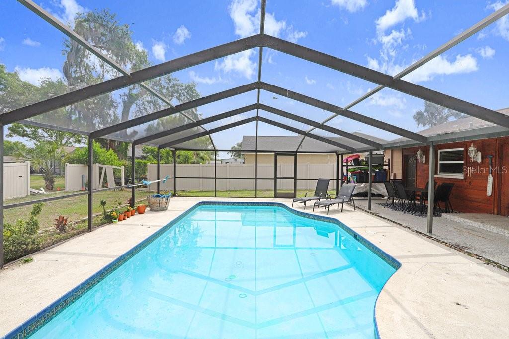 Image 26 of 38 For 1204 Lady Guinevere Drive