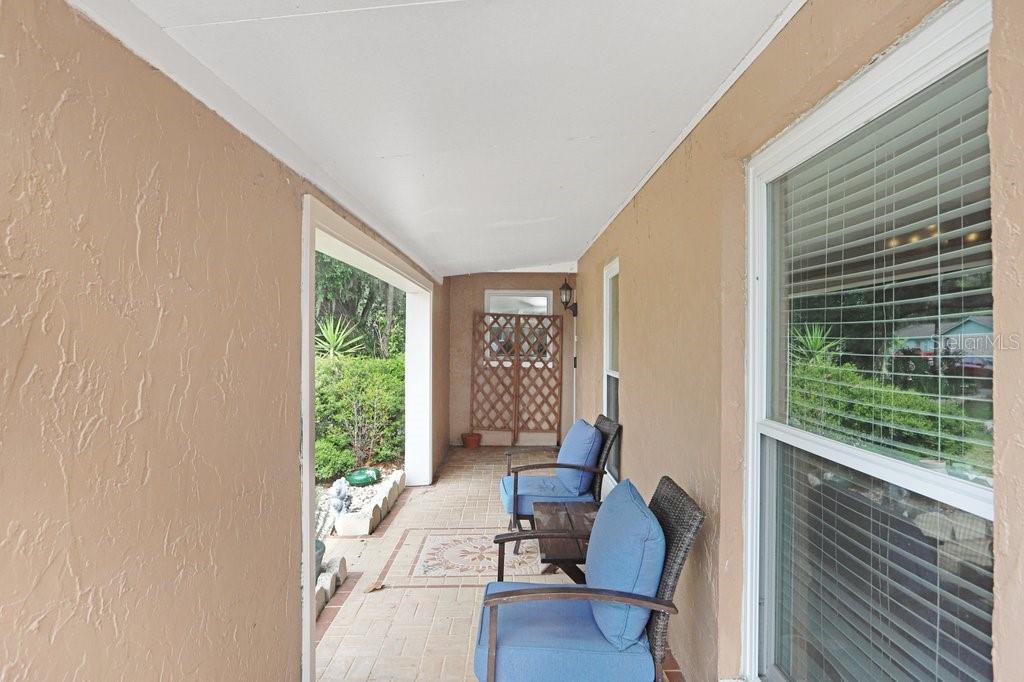 Image 3 of 38 For 1204 Lady Guinevere Drive