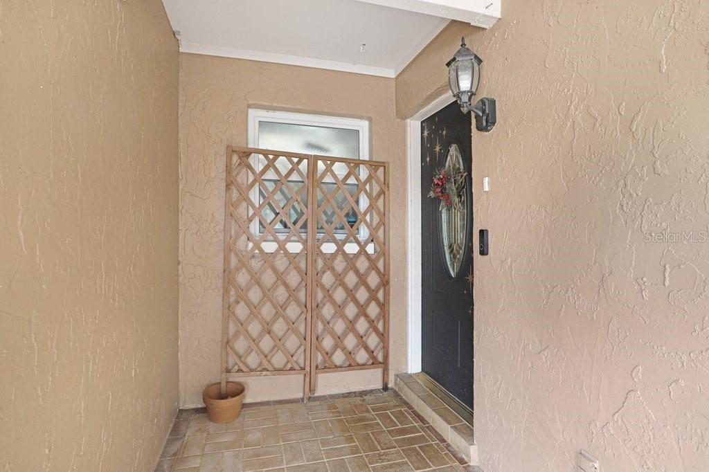 Image 4 of 38 For 1204 Lady Guinevere Drive