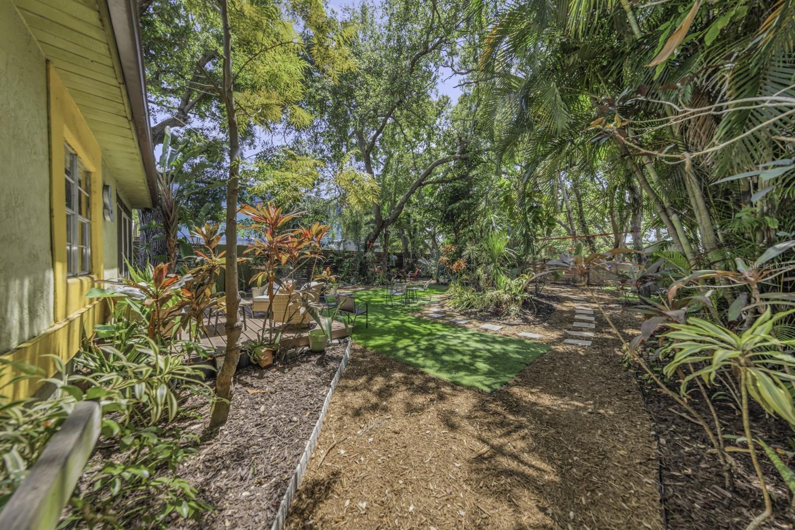 Image 4 of 47 For 416 Washington Avenue