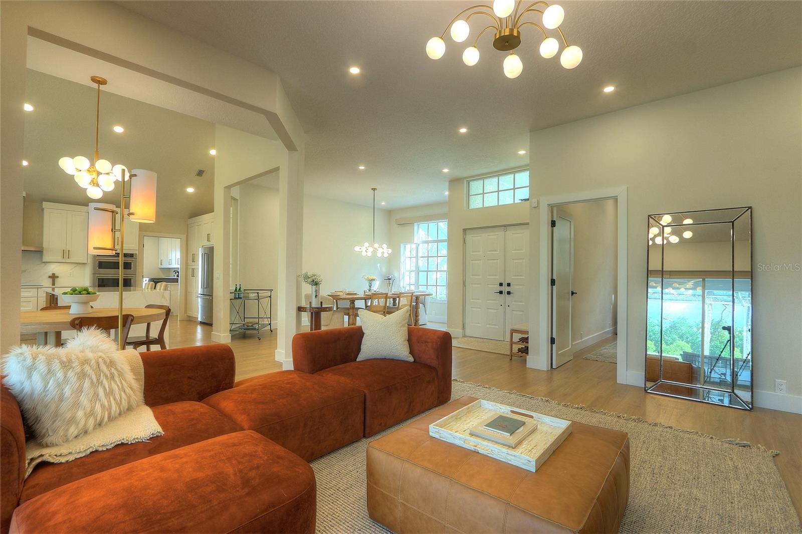 Image 20 of 67 For 204 Water View Court