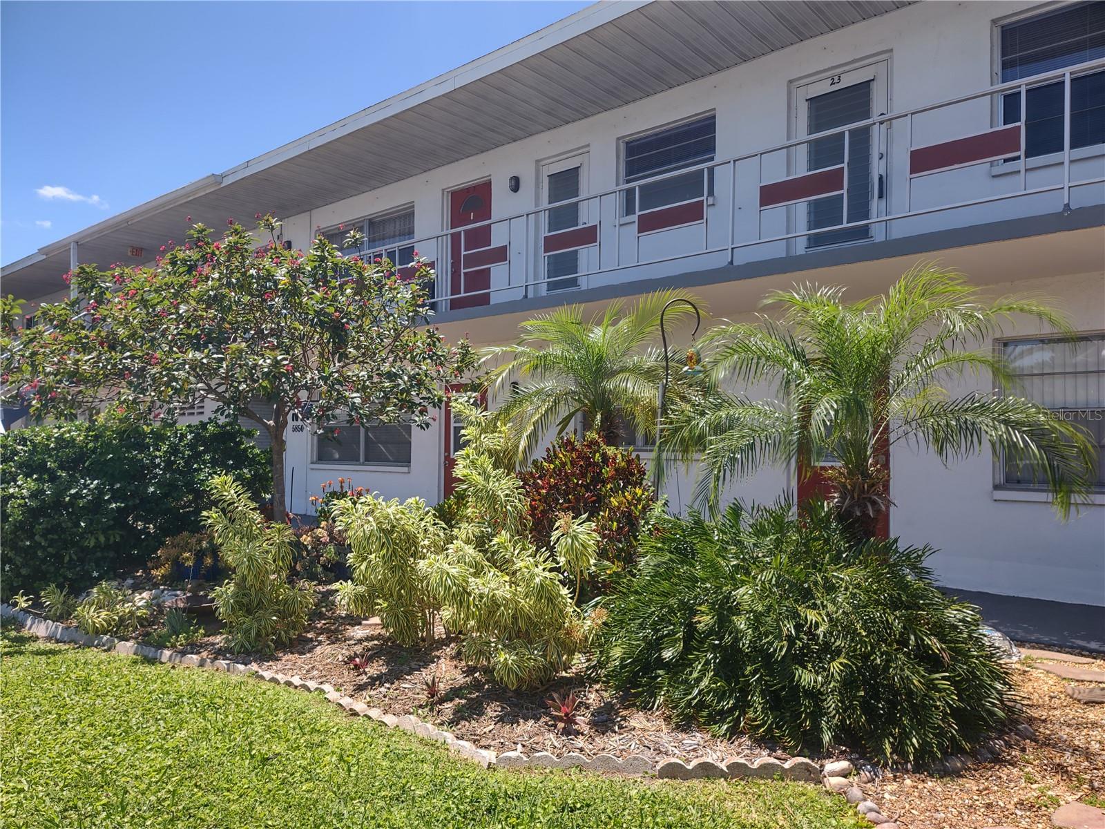 Image 3 of 48 For 5850 18th Street N 23