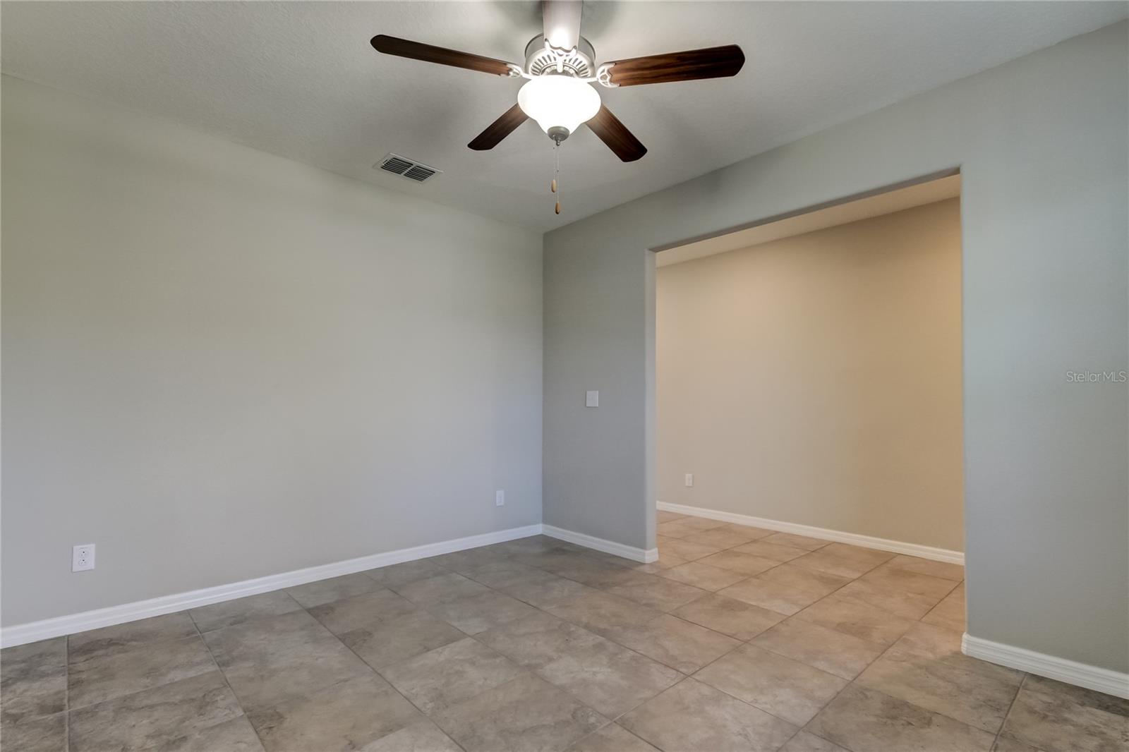 Image 4 of 16 For 9648 Sage Creek Drive