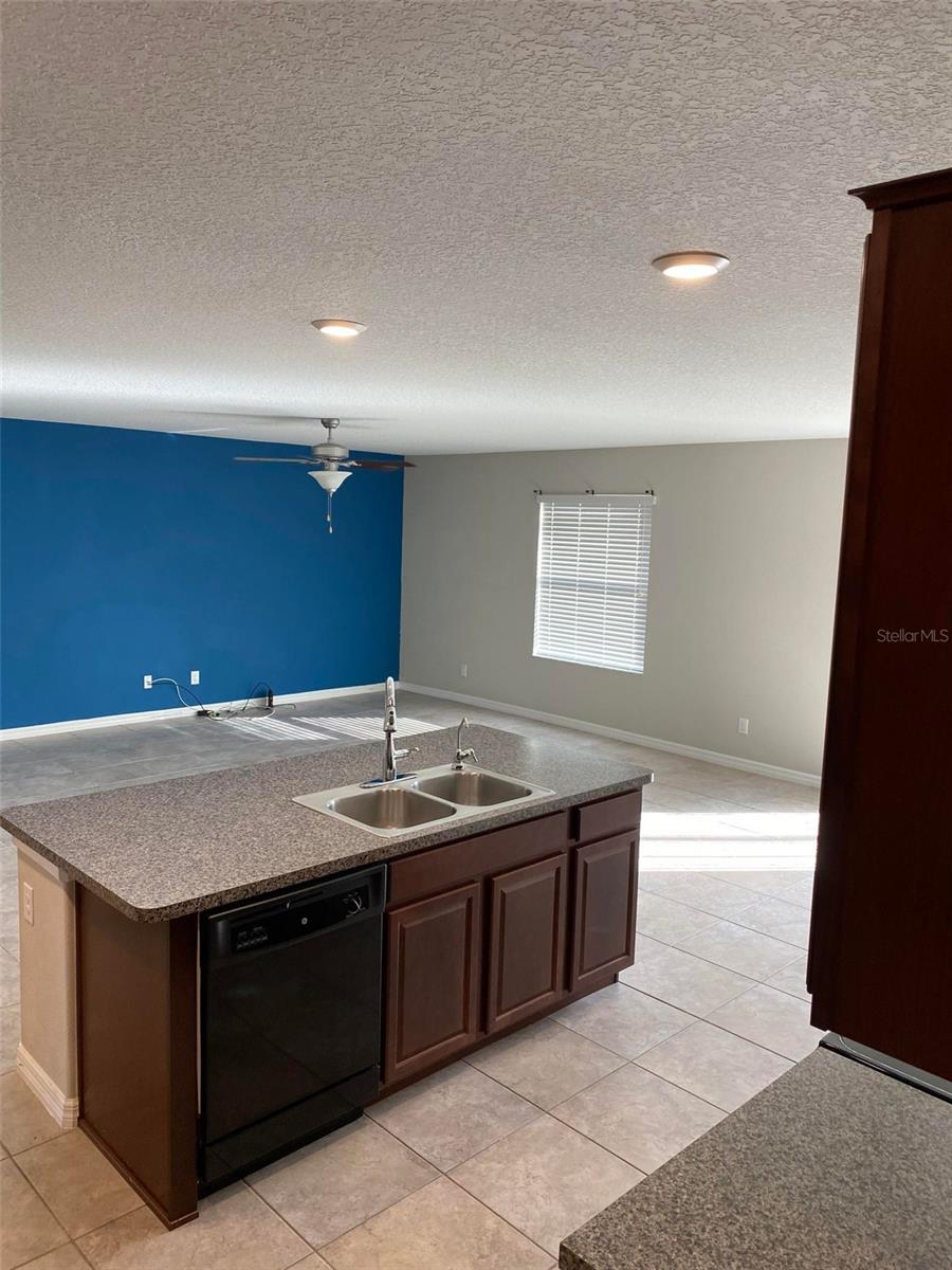 Image 6 of 16 For 9648 Sage Creek Drive