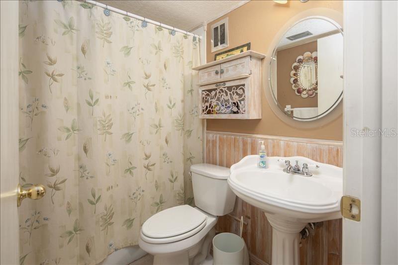 Image 23 of 28 For 12405 3rd Street E 201