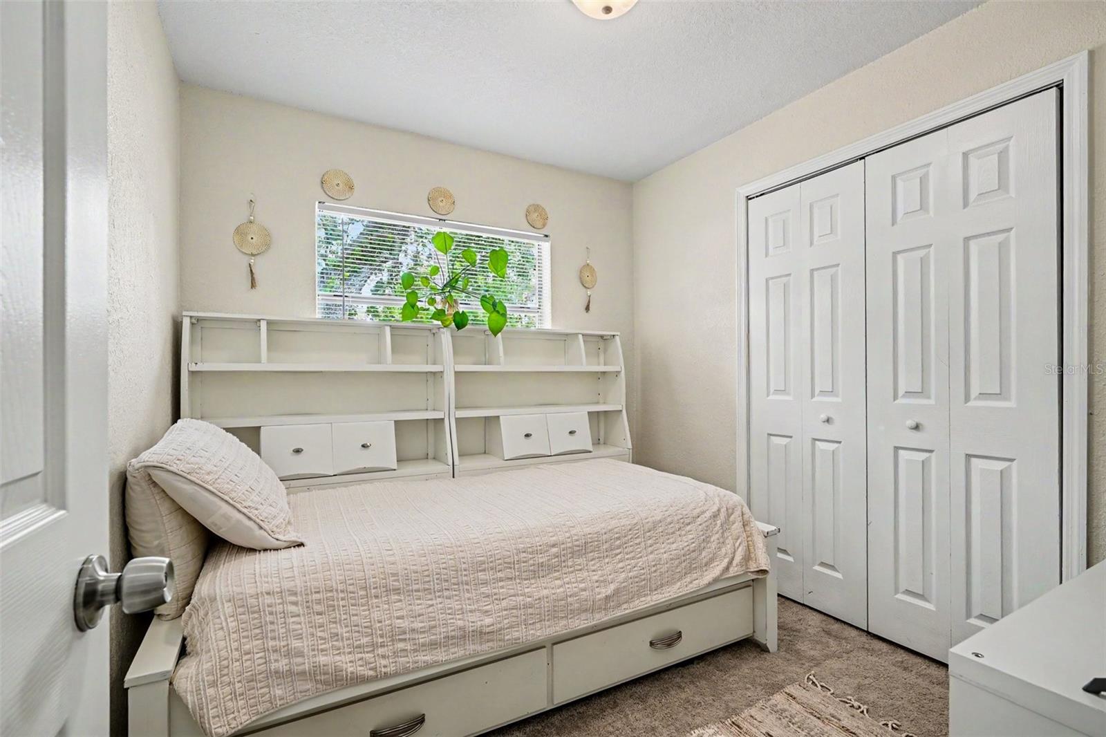 Image 17 of 34 For 734 Belair Avenue
