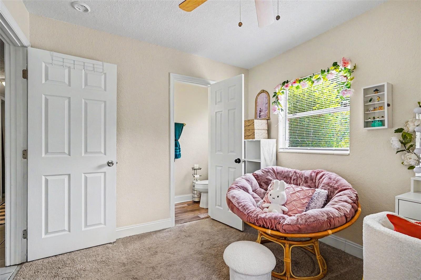 Image 18 of 34 For 734 Belair Avenue
