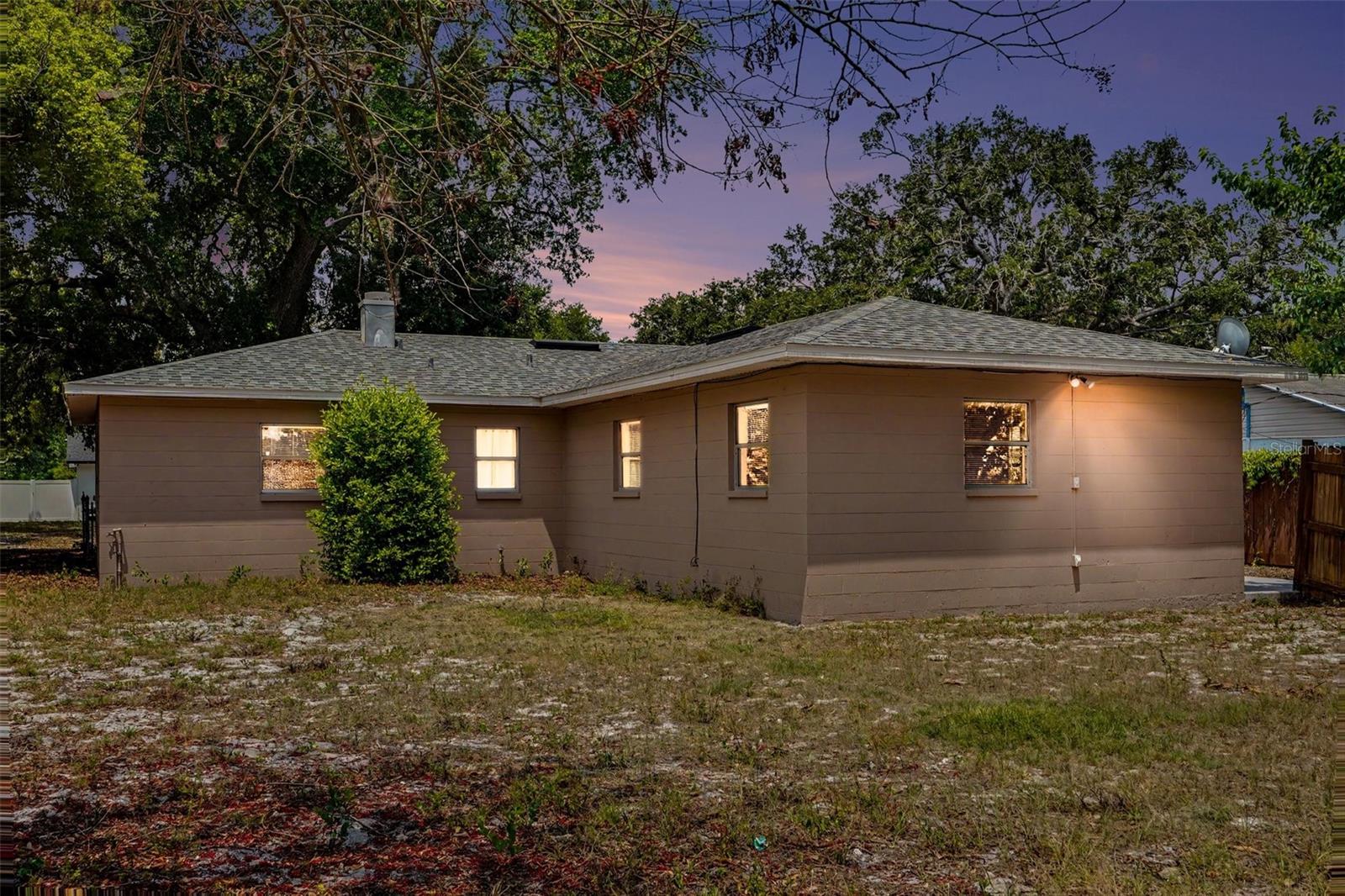 Image 25 of 34 For 734 Belair Avenue
