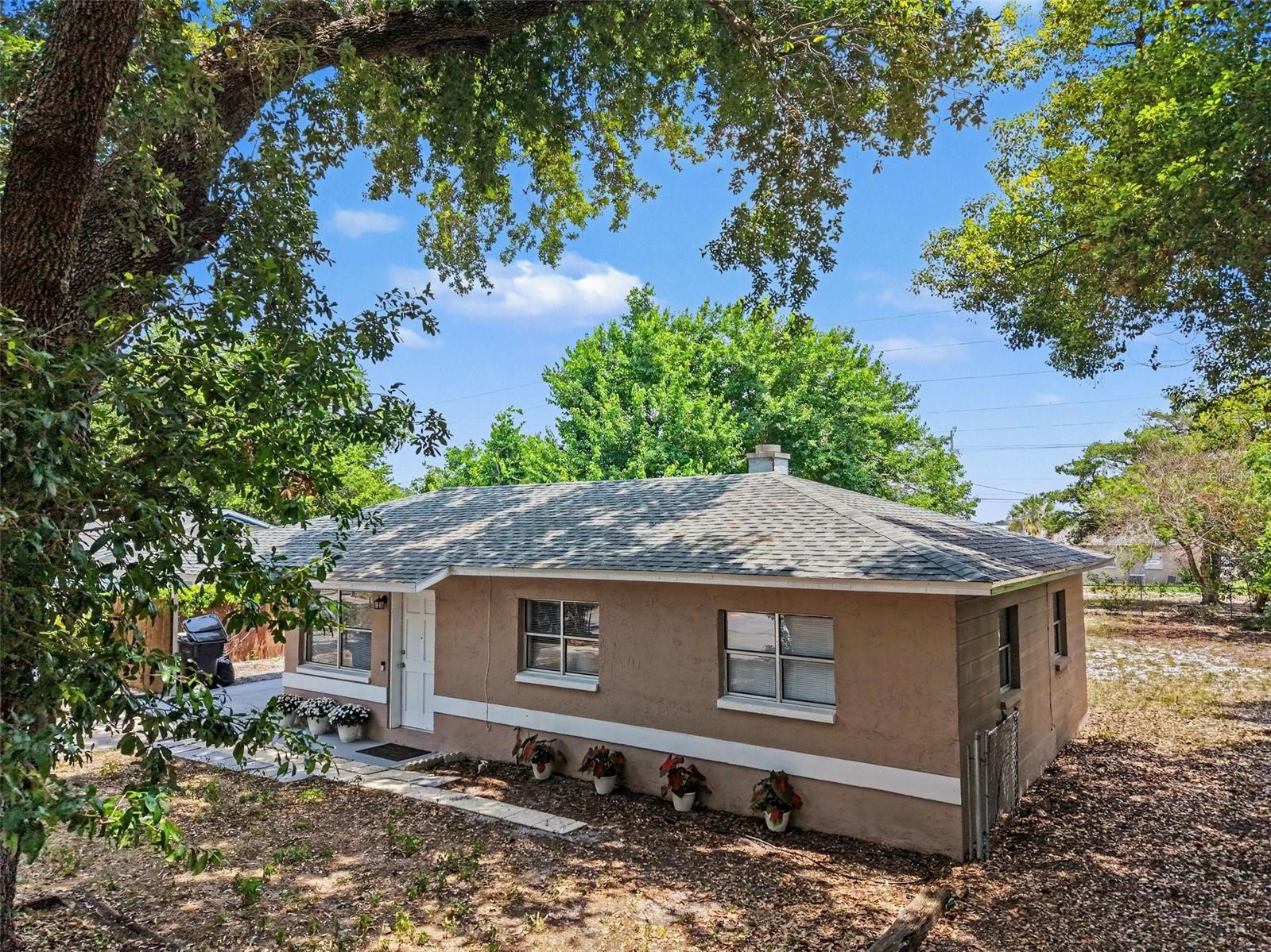 Image 29 of 34 For 734 Belair Avenue