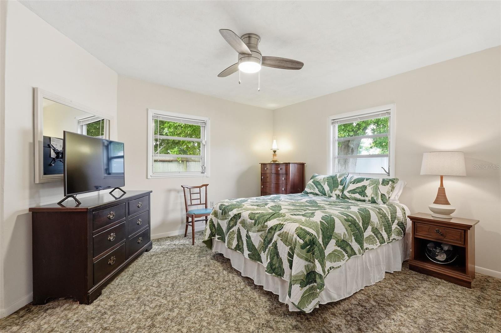 Image 18 of 34 For 6000 12th Way N