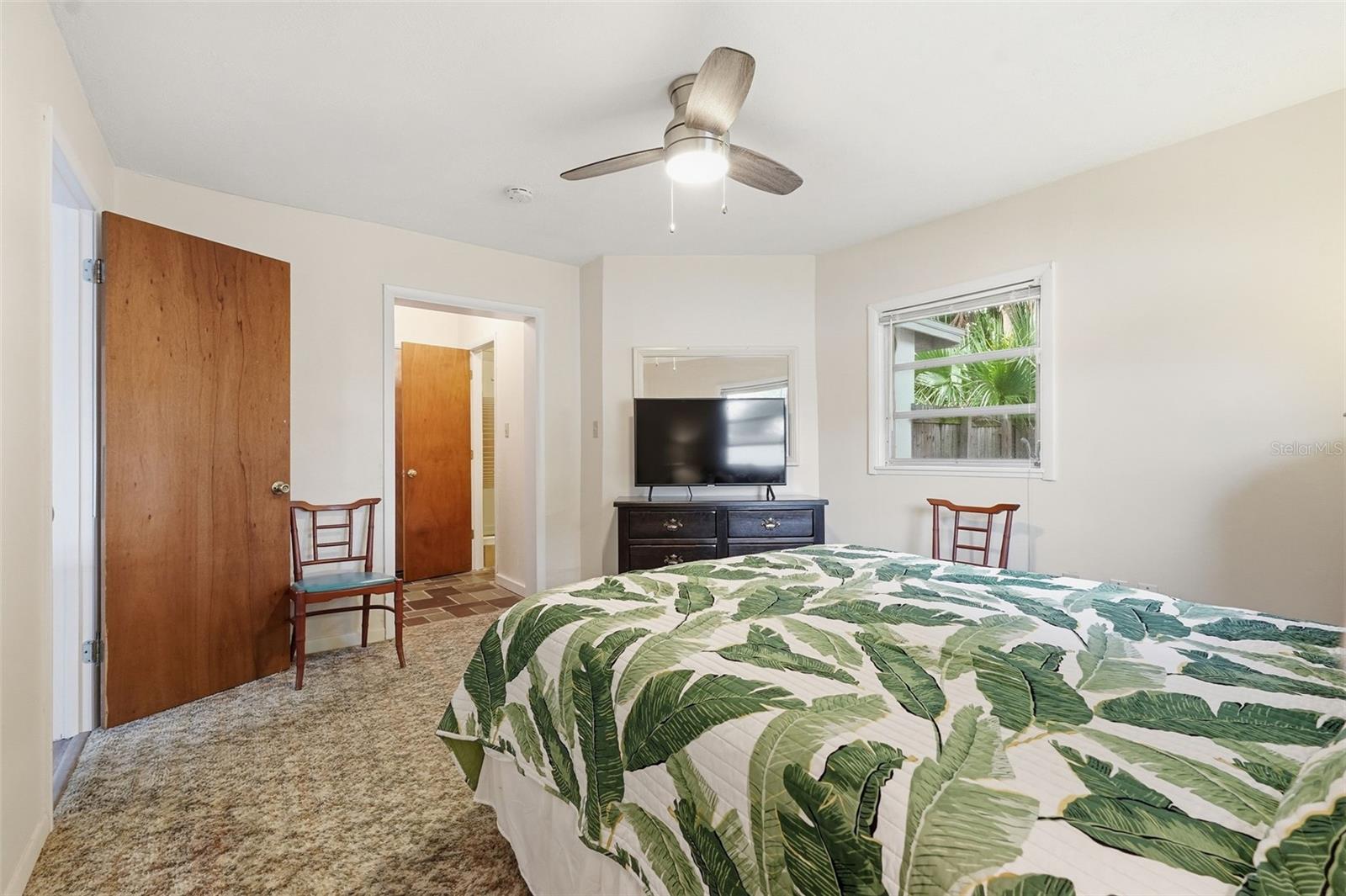 Image 19 of 34 For 6000 12th Way N