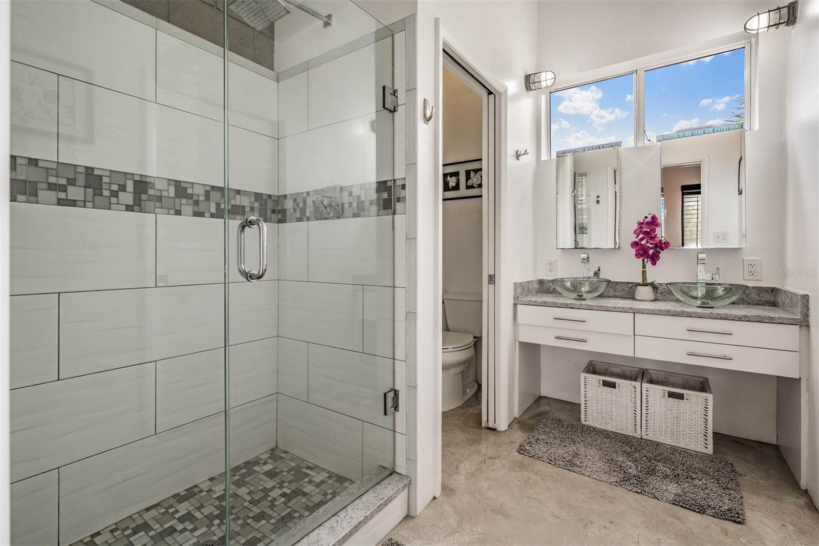 Image 18 of 31 For 3107 De Leon Street 6
