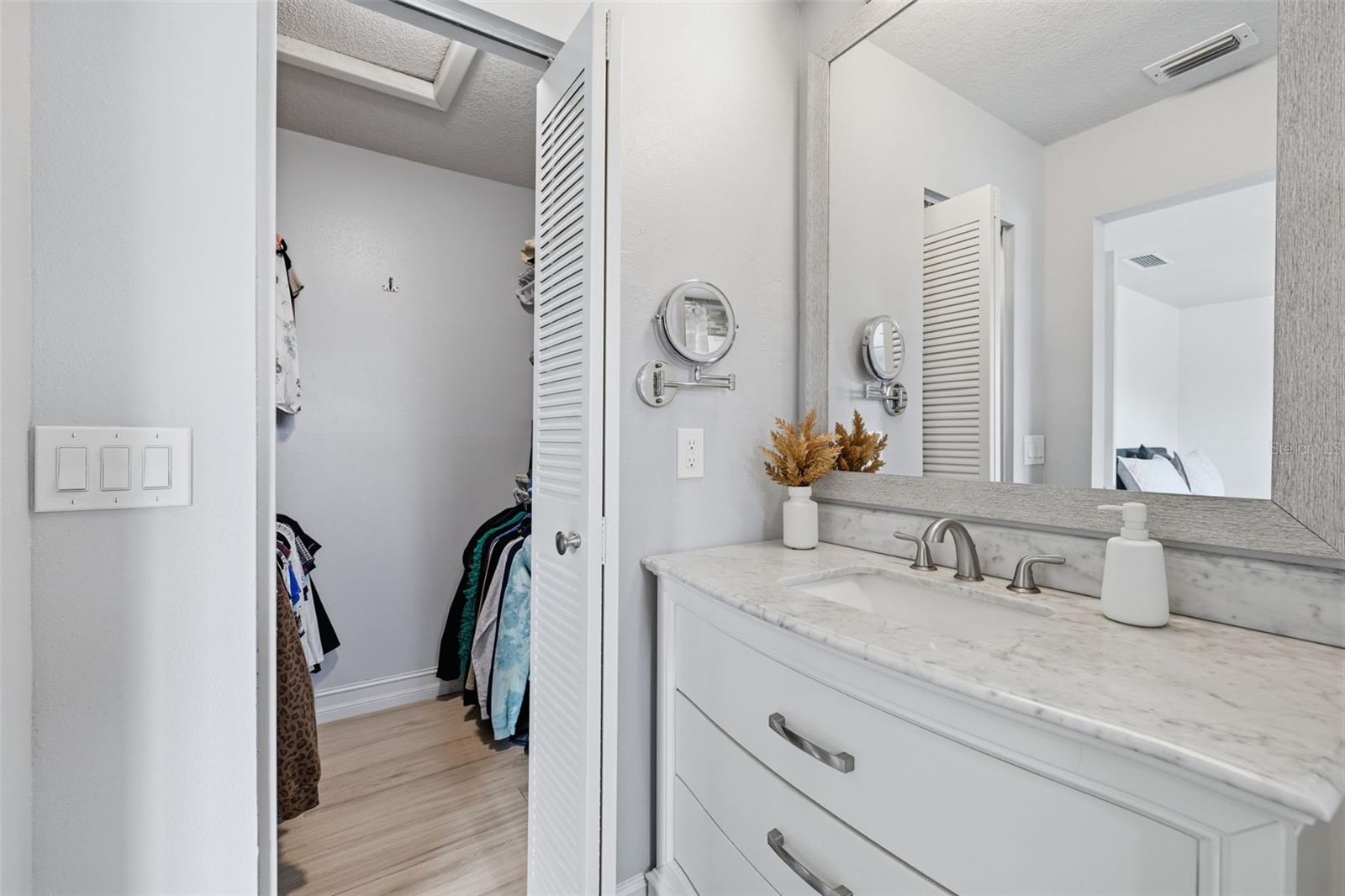 Image 17 of 43 For 10315 Chadbourne Drive