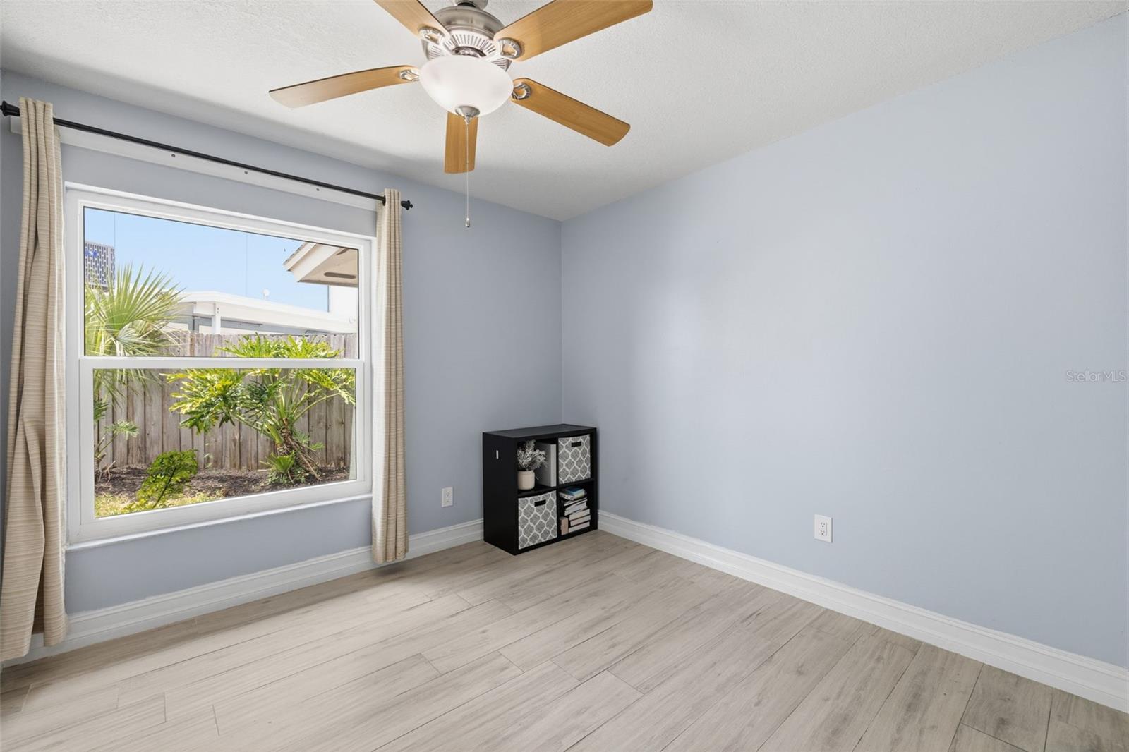 Image 20 of 43 For 10315 Chadbourne Drive