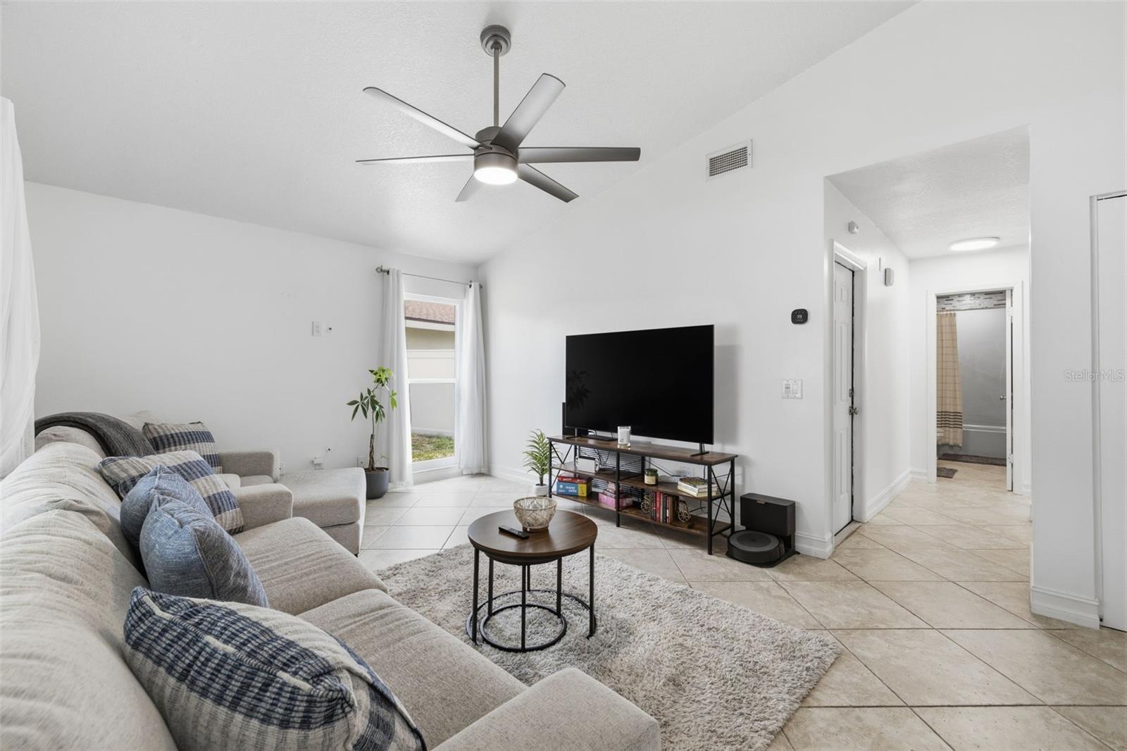 Image 4 of 43 For 10315 Chadbourne Drive