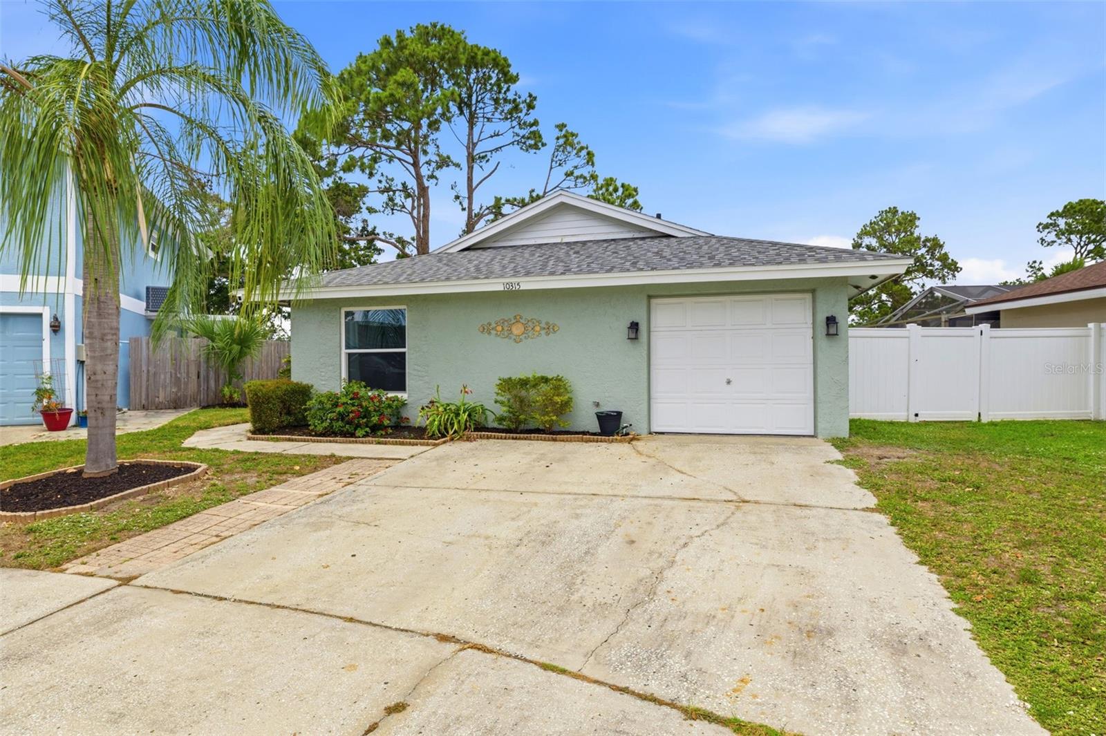 Image 42 of 43 For 10315 Chadbourne Drive
