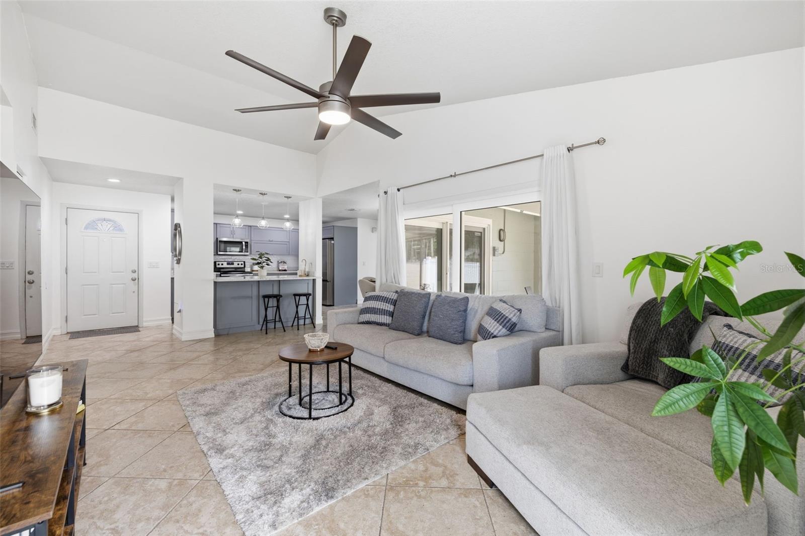 Image 6 of 43 For 10315 Chadbourne Drive