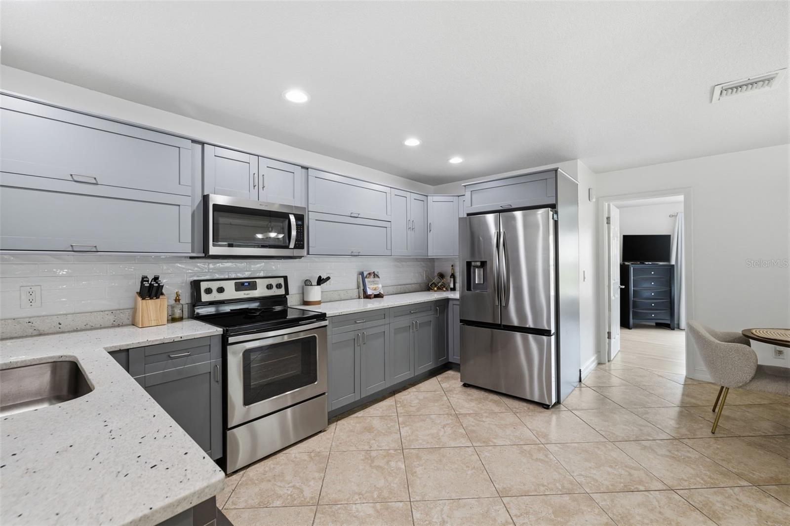 Image 9 of 43 For 10315 Chadbourne Drive