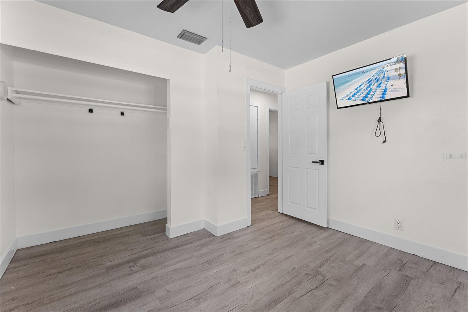 Image 18 of 29 For 7060 79th Avenue N
