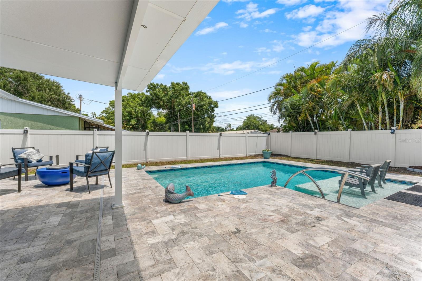 Image 22 of 29 For 7060 79th Avenue N