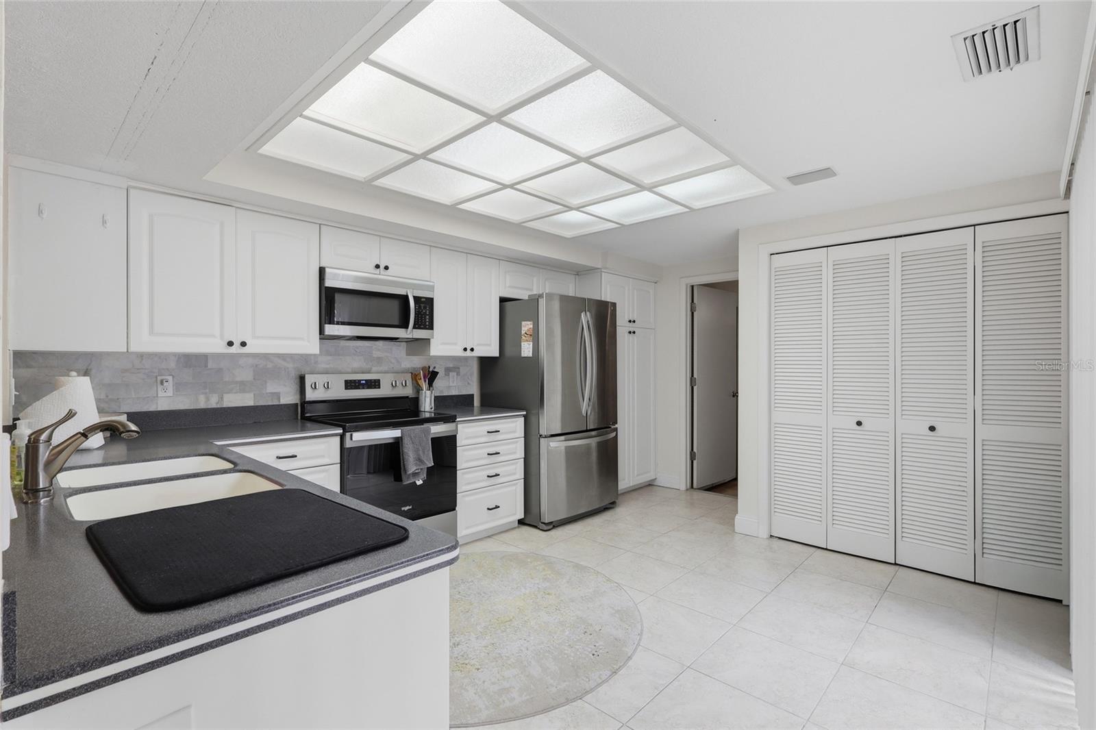Image 10 of 41 For 5344 Cobblestone Court