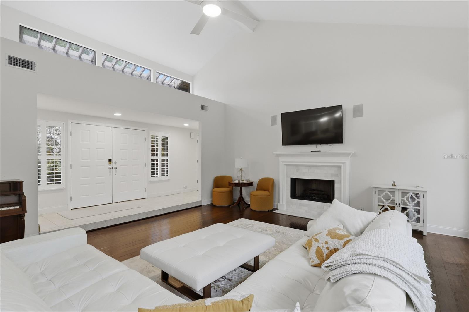 Image 7 of 41 For 5344 Cobblestone Court