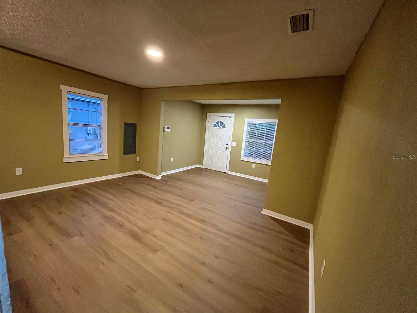 Image 5 of 30 For 2013 Oceanview Place