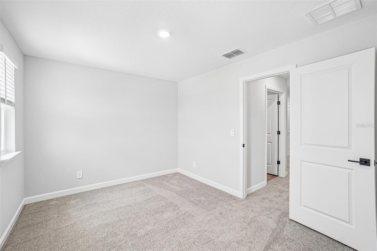 Image 39 of 59 For 7524 Deer Valley Circle