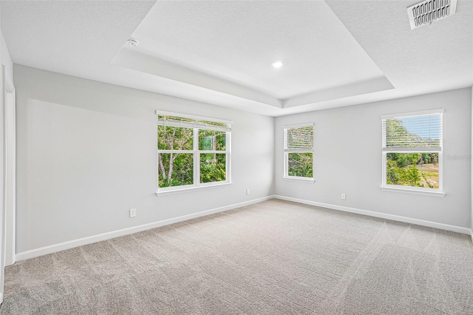 Image 45 of 59 For 7524 Deer Valley Circle
